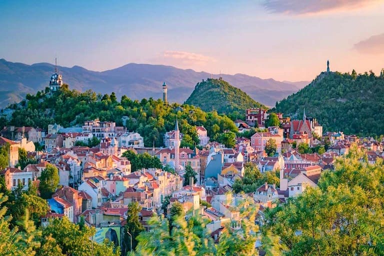 Xuất khẩu lao động Bulgaria: Cơ hội việc làm tại châu Âu chi phí thấp, thu nhập ổn định