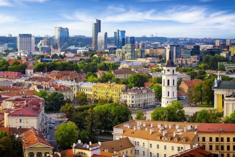 Xuất khẩu lao động Lithuania – Cơ hội sang châu Âu với chi phí hợp lý