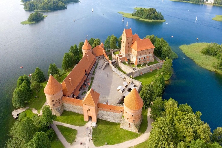 Lithuania phù hợp với người muốn làm việc lâu dài tại châu Âu